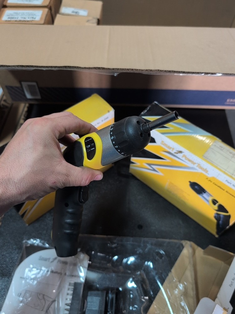 Smart Power Tools S-200 7.2v Cordless Rechargeable Lithium Screwdriver