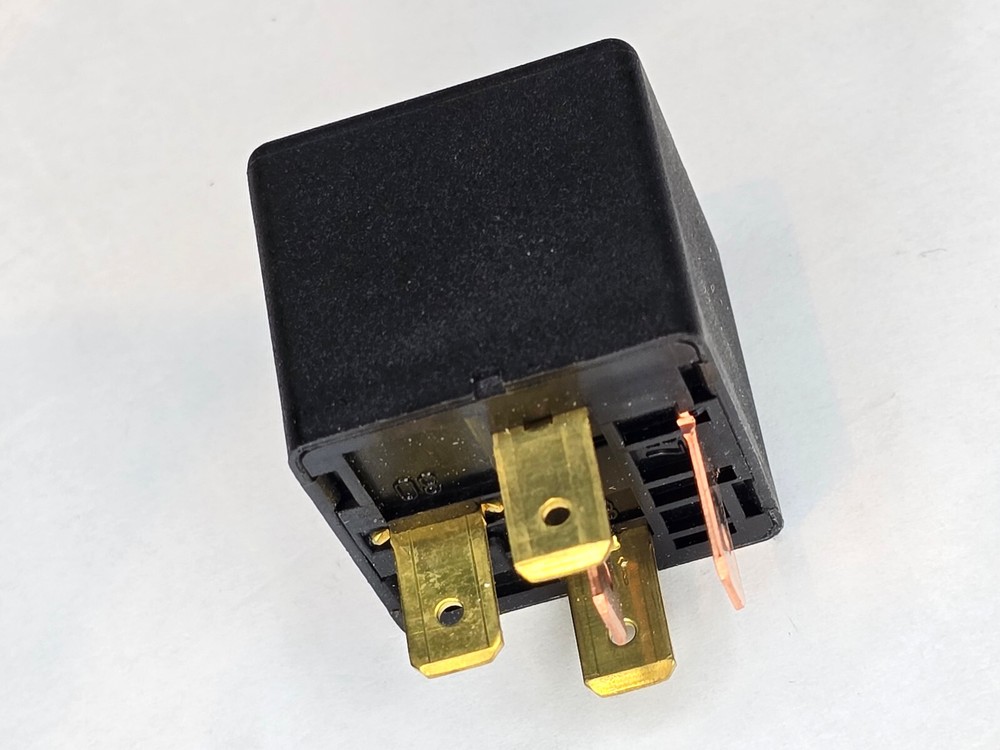 2PCS MULTIPURPOSE CAR RELAY CIMI-27FA-1C-C-12D