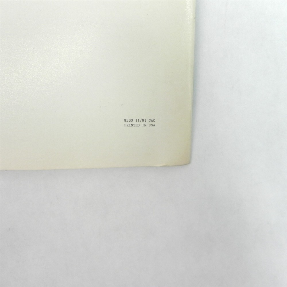 VINTAGE 1981 THE PANELING BOOK COMPLETE GUIDE TO INSTALLING WALL PANELING