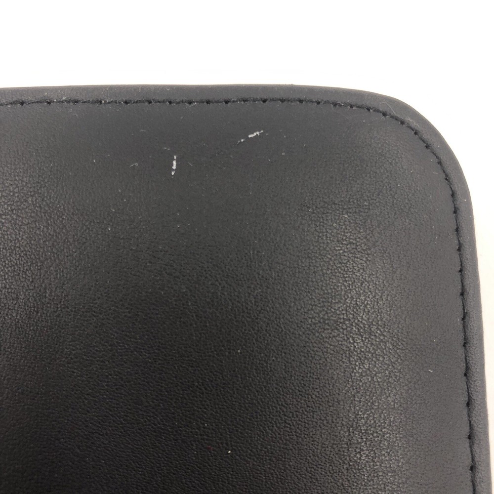 Oracle A4 Document Wallet with Zip Closure & Several Sections As New Condition