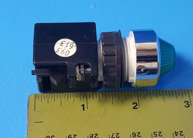 PILOT LIGHT, FB-NA, KLOCKNER MOELLER, 250V, 2W, GREEN LIGHT