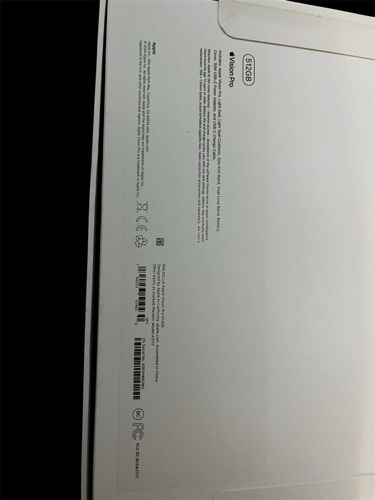 Apple Vision Pro White VR Headset EMPTY BOX ONLY