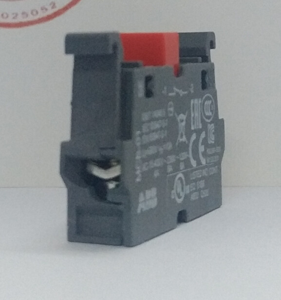 ABB Indicator / Pushbutton Switch Accessories Contacts MCB-01