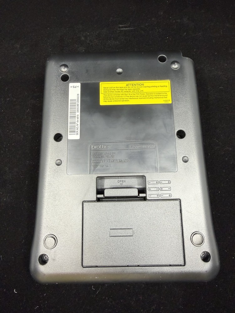 Brother P-Touch Label Maker Printer Model PT-2040 TESTED