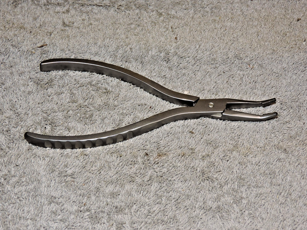 Spring-Loaded Weingart Angled Utility Plier Archwire Bending or Removing Tool