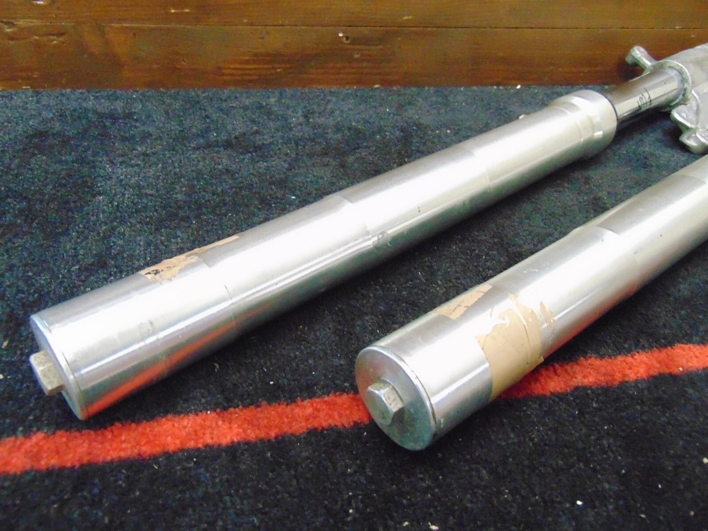 SUZUKI RG125 FUN RG 125 FRONT FORK STANCHIONS