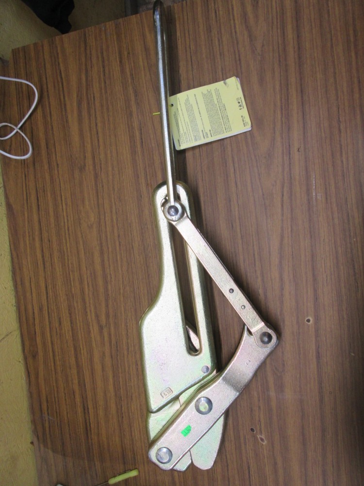 KLEIN TOOLS 1628-40 Cable Pulling Jaw Grip 25,000 lb 1.162"