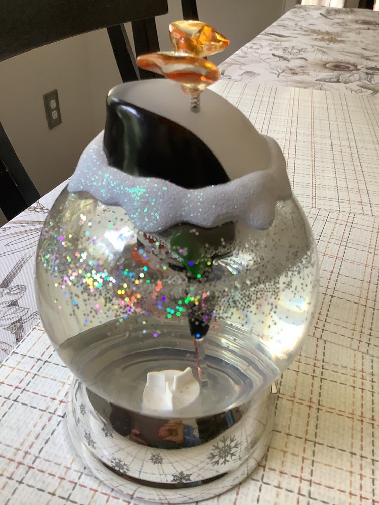 Upside Down Penguin With Fish Snow Globe Lights Up Taiwan