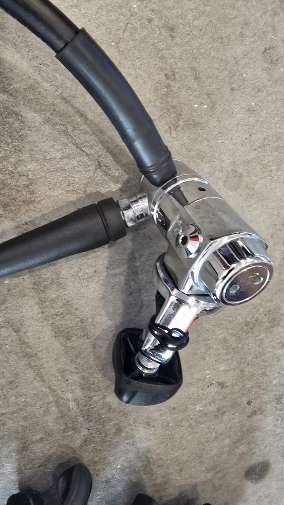 Seaquest Infinity first stage, Regulator and Second stage / Octo Plus MINT!!