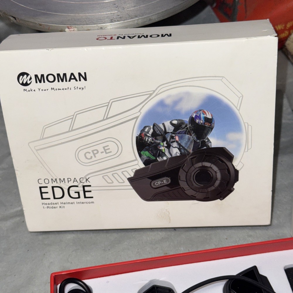 Moman CP-E Compack Edge Headset Helmet Intercom 1- Rider Kit UNTESTED