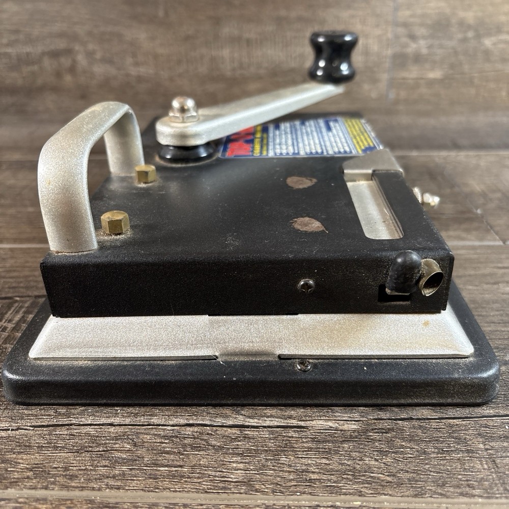 Top-O-Matic Collectible Cigarette Making Machine Cigarette Roller