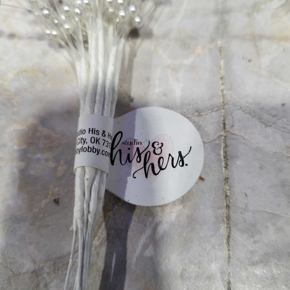 Pearl Sticks 15 per pack White
