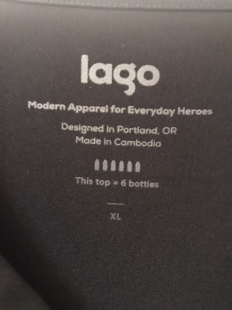 Lago Scrubs