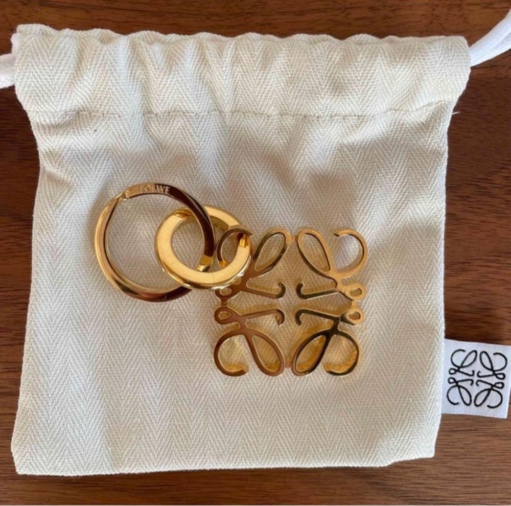 LOEWE Anagram Keyring Gold