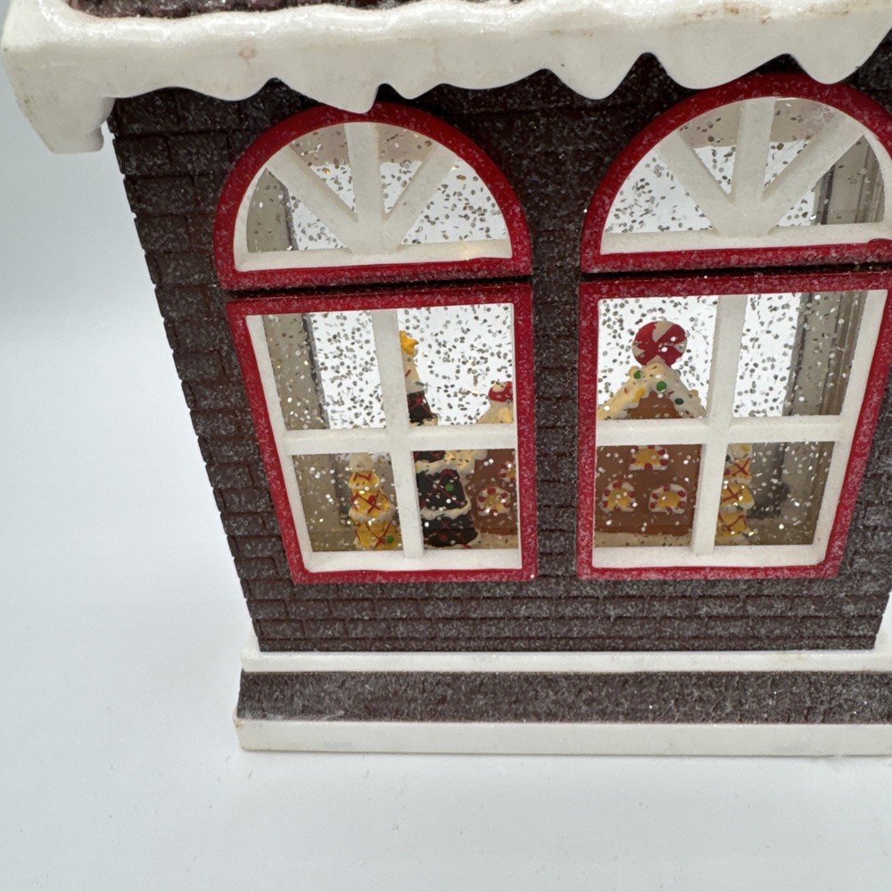 Raz Lighted Lantern Gingerbread House timer 10" Water Globe Christmas Glitter