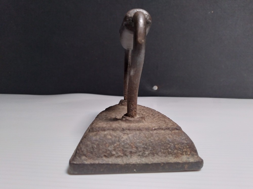 Antique Vermont Clothes Iron