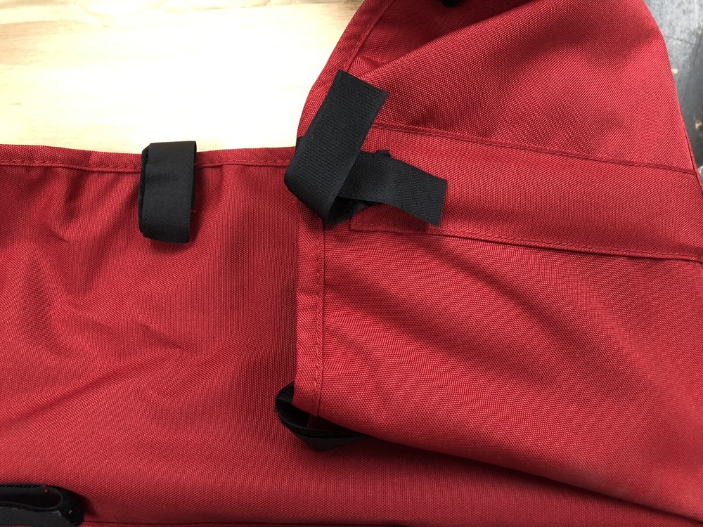 Bugaboo- Frog Red Bassinet/Umbrella