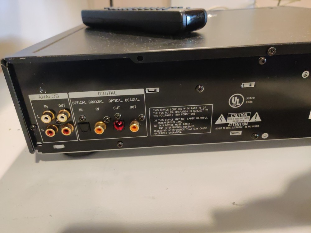 Sony RCD-W222ES CD Changer/Recorder Includes Remote Read