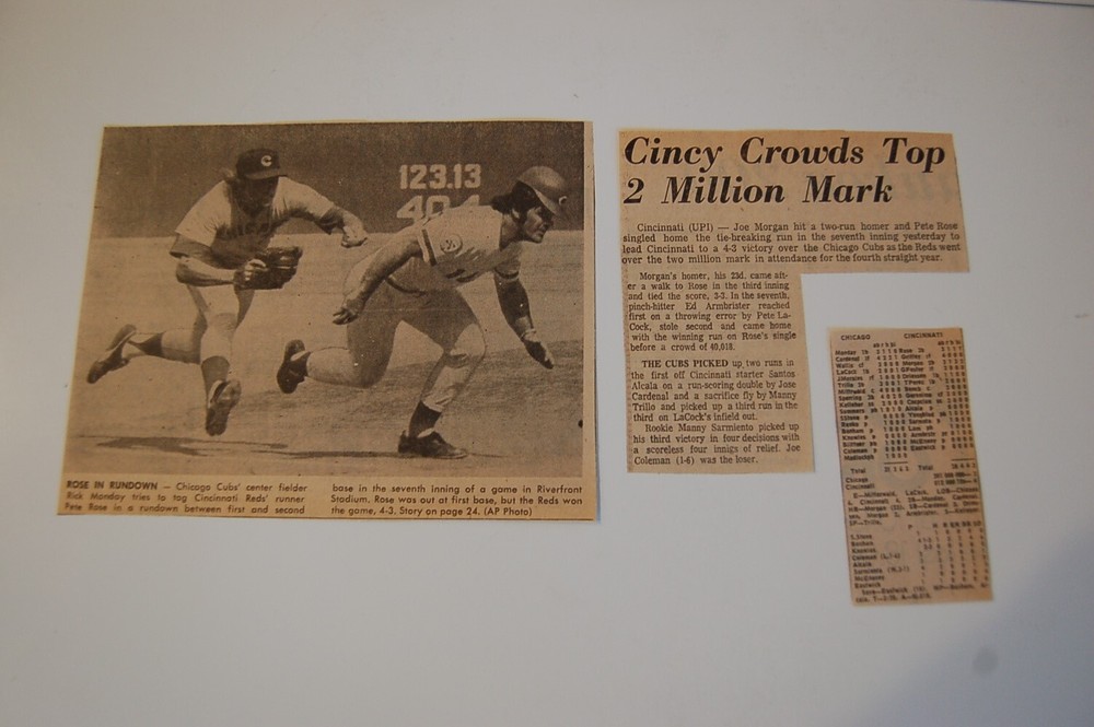1976 Cubs - Reds Baseball Program + Ticket - Rose 1 Hit, Reds Top 2 Million
