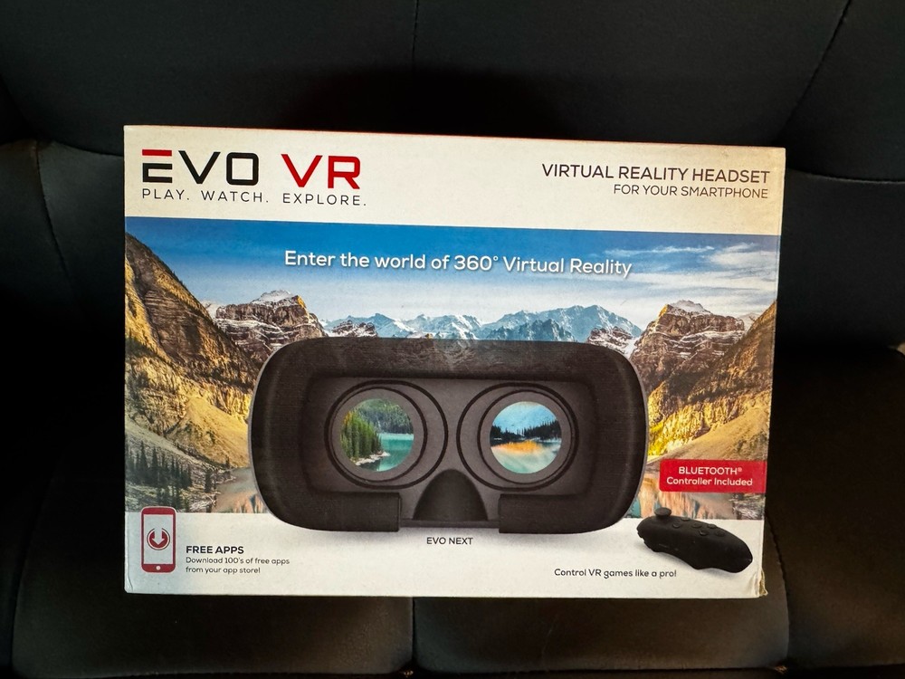 EVO VR NEXT VR Headset Black Bluetooth Controller Adjustable 3D AR