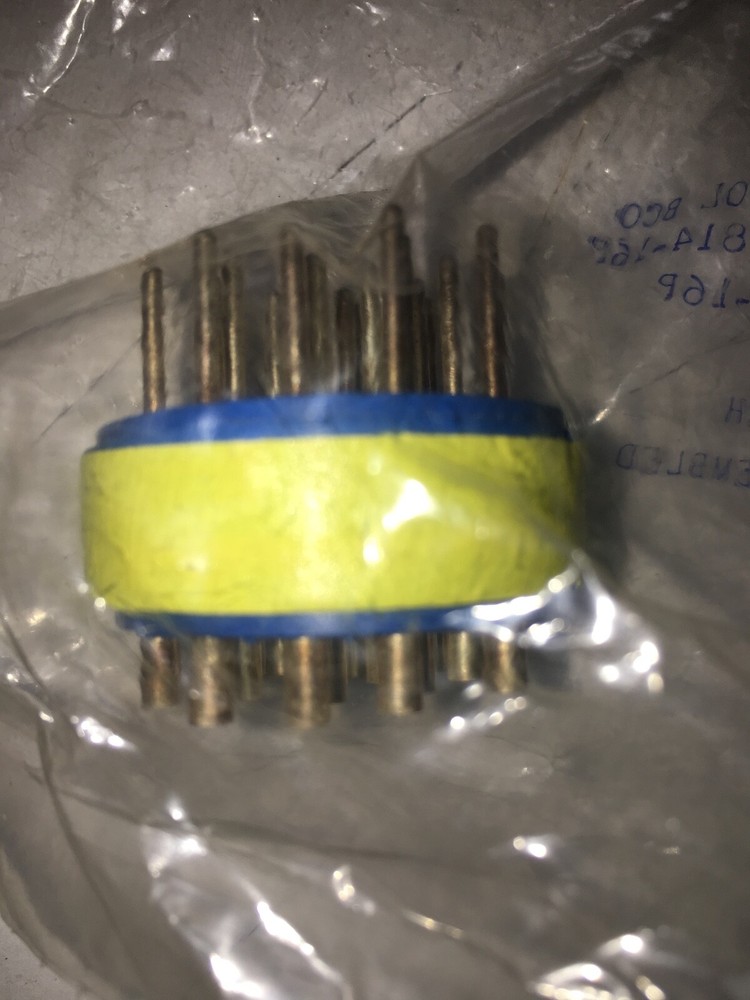 AMPHENOL Circular Connector 972816P +++------------------------------ NEW OEM