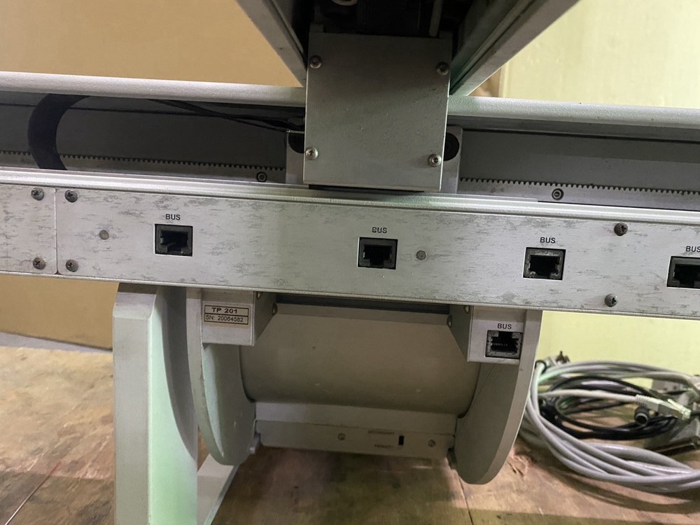 Thermo TriPlus AS Autosampler – w/ Cables, Cracked Cover Panel, Untested
