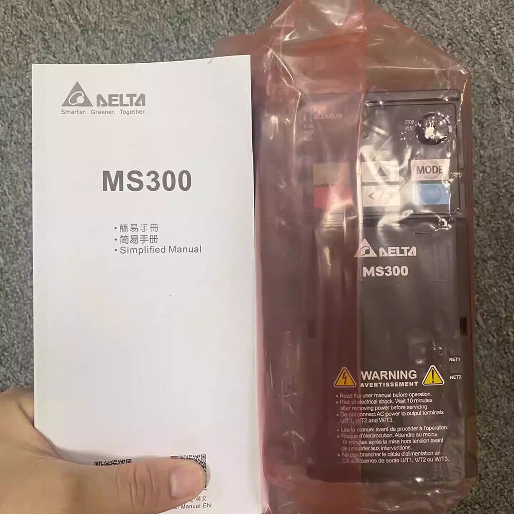 1 pc. VFD9A0MS43ANSAA Inverter