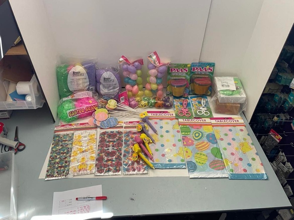 Easter Decorating & Egg Coloring Kits