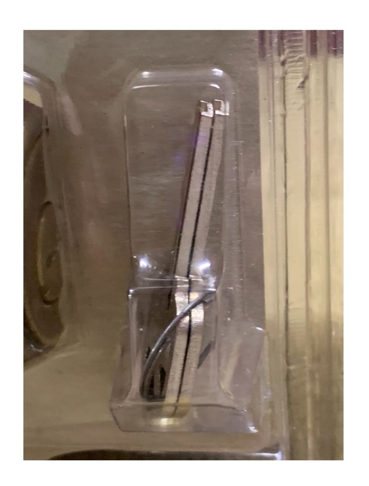 KWIKSET SINGLE ENTRY LOCK/DEAD BOLT 4 KEYS MATCHING
