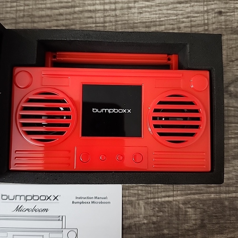 BUMPBOXX Red Bluetooth Wireless Speaker Microboom W/Charger & Chain