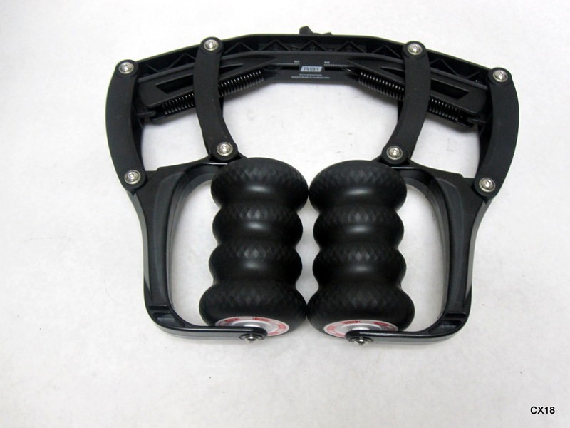 ROLL Recovery R8+ Carbon Black Deep Tissue Massage Roller