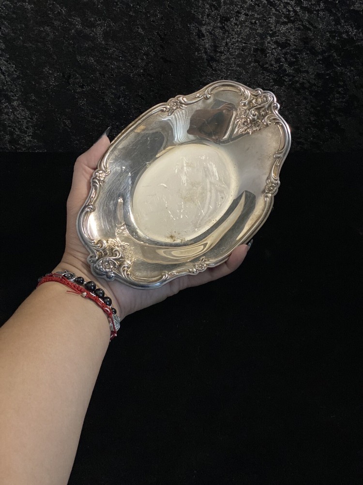 SMALL VINTAGE SILVER OVAL BOWL