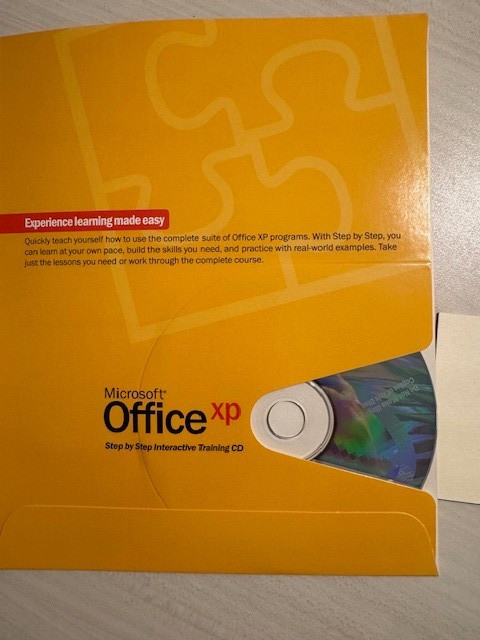 Microsoft Office xp Standard for Students and Teachers 2002 Version-Windows new