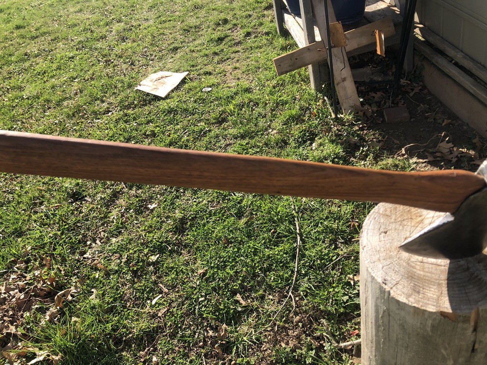 Vintage unmarked 3/2 Rockaway Pattern Axe