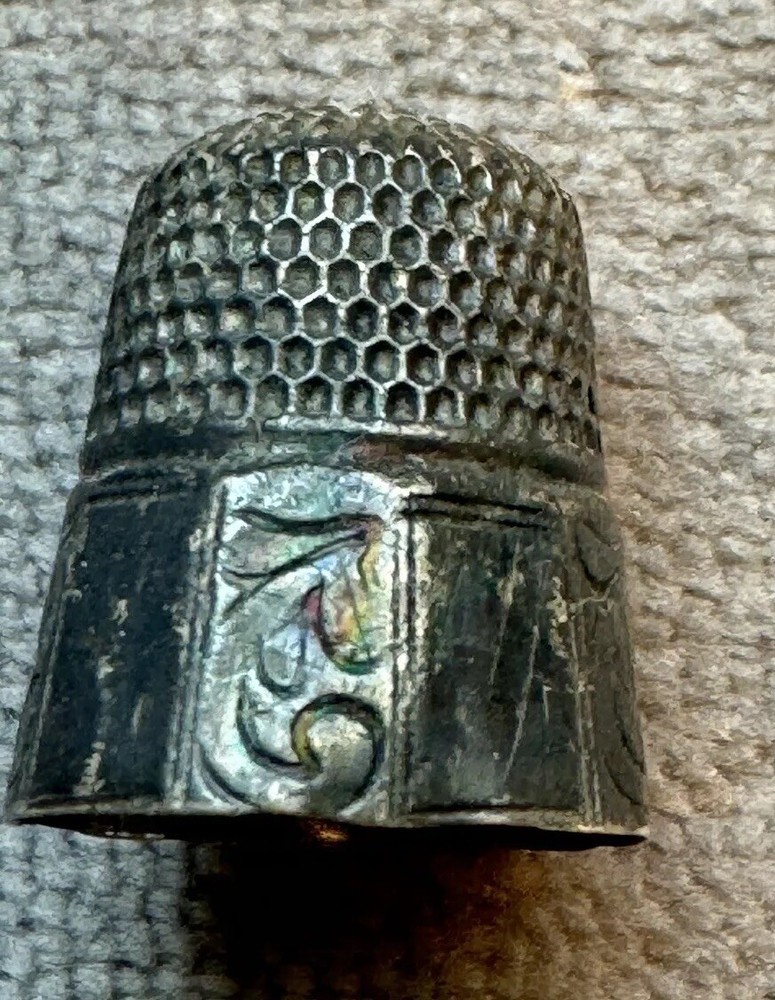 Antique Sterling Silver Thimble size 8