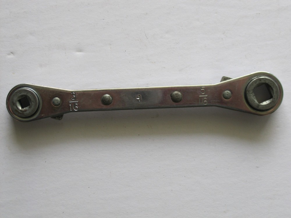 Robinar 10696 A/C Ratchet Wrench