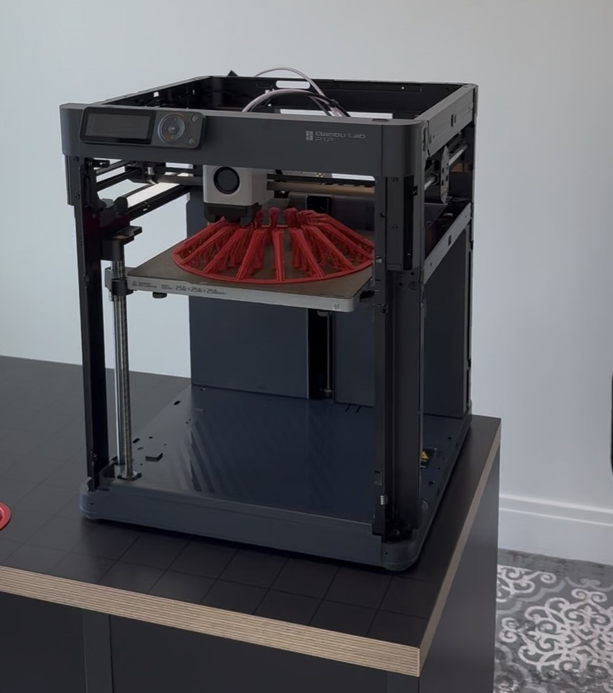 Bambu Lab P1P 3D Printer Black Desktop Model Fully Working