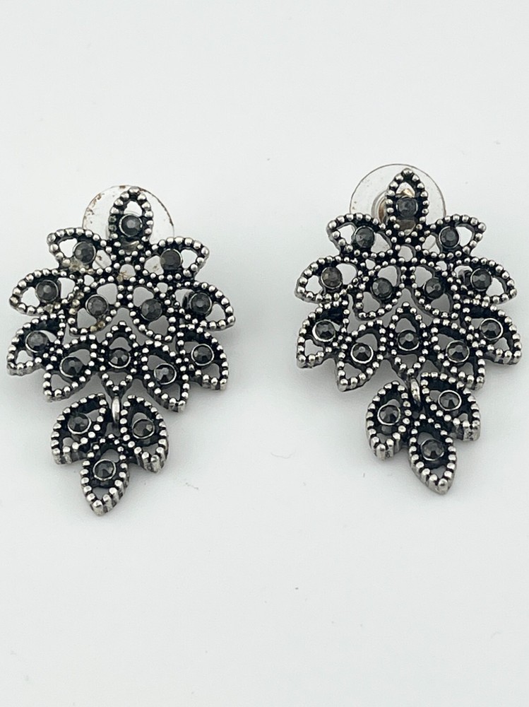 Vintage rhinestone leaf dangle drop earrings