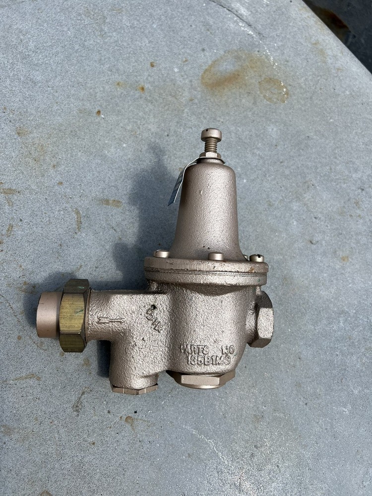 NEW WATTS PRESSURE REDUCING VALVES