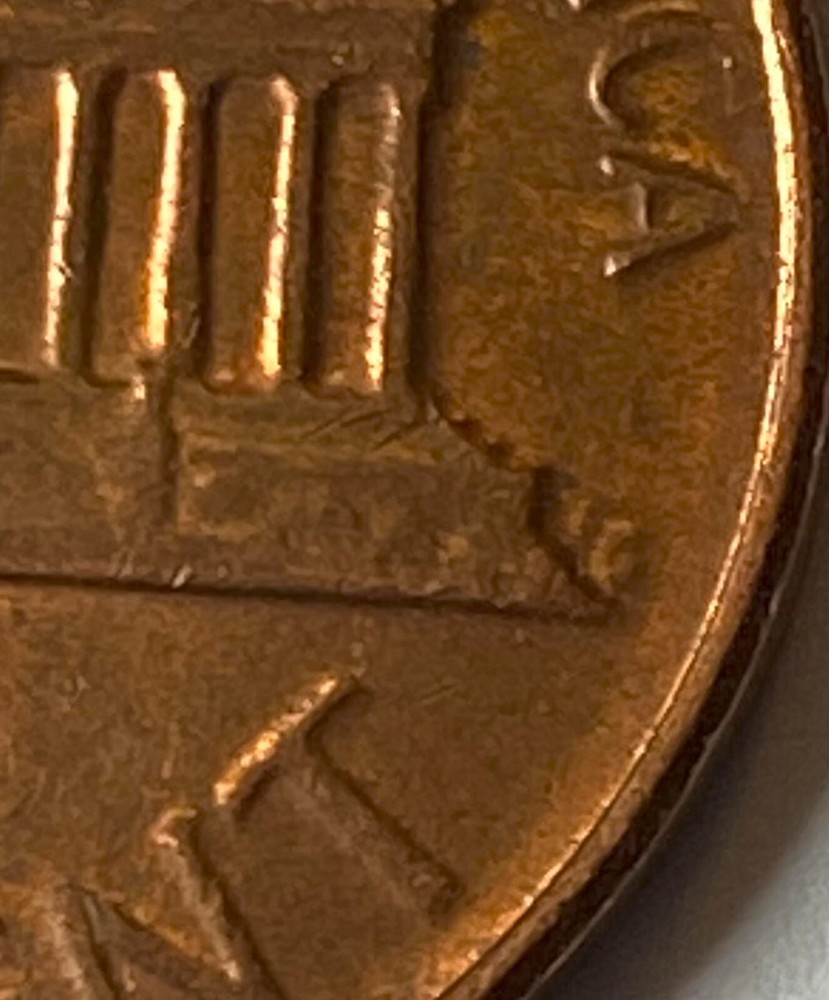 1978 D Penny - Reverse initials FG struck through grease.