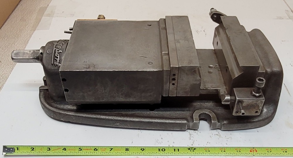 Bridgeport Milling & Machining Vise w/ Handle