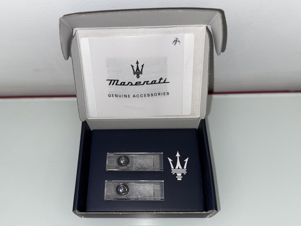 Maserati Courtesy Lights With Trident Logo