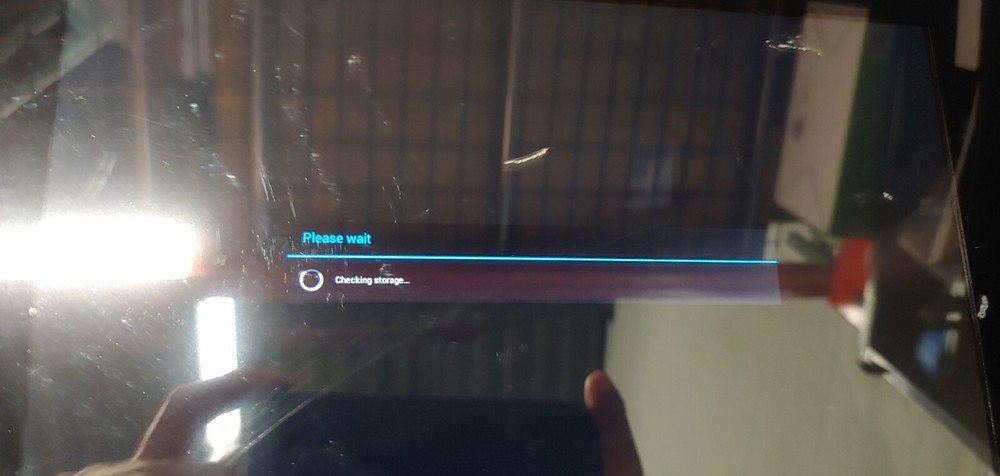 Digital Signboard XDS-1068 Touchscreen