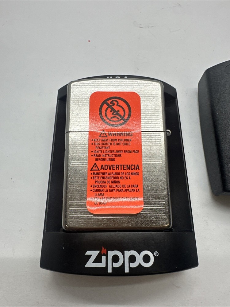 Jan 2006 Zippo Lighter in Plastic Case Unfired.