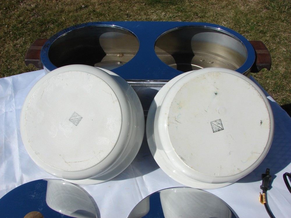 1934 Manning Bowman Buffet Server!! Complete!!
