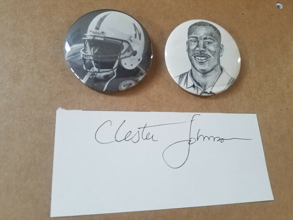 NEBRASKA CORNHUSKERS CLESTER JOHNSON PINBACK BUTTON
