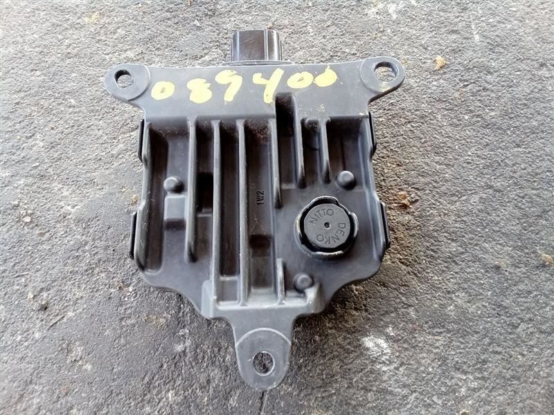 UX200 2020 Camera/Projector 318287