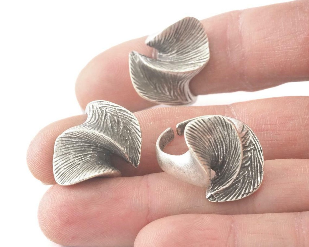 Leaf Ring Adjustable Antique Silver Plated Brass 4014
