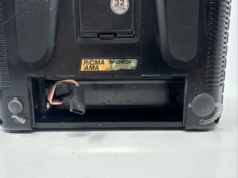 FUTABA FP-T7UAP SUPER - PCM 1024 / PPM TRANSMITTER- SYSTEM Untested - No Battery