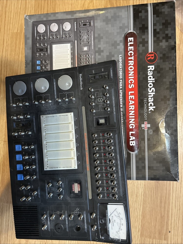 RadioShack Electronics Learning Lab Kit Open Box 2800055